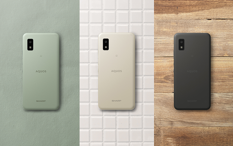 AQUOS wish comes in three colors: the highly lauded Olive Green (left), and the standard colors Ivory (center) and Charcoal (right)